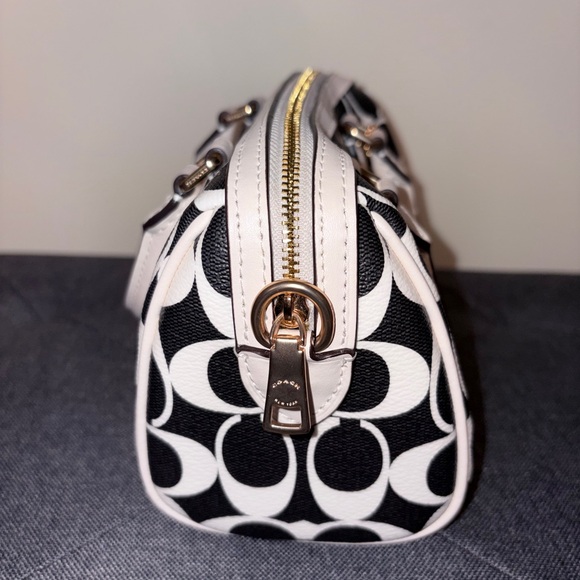 NWT Coach Mini Rowan Crossbody In Signature Canvas CO960 - Picture 7 of 8